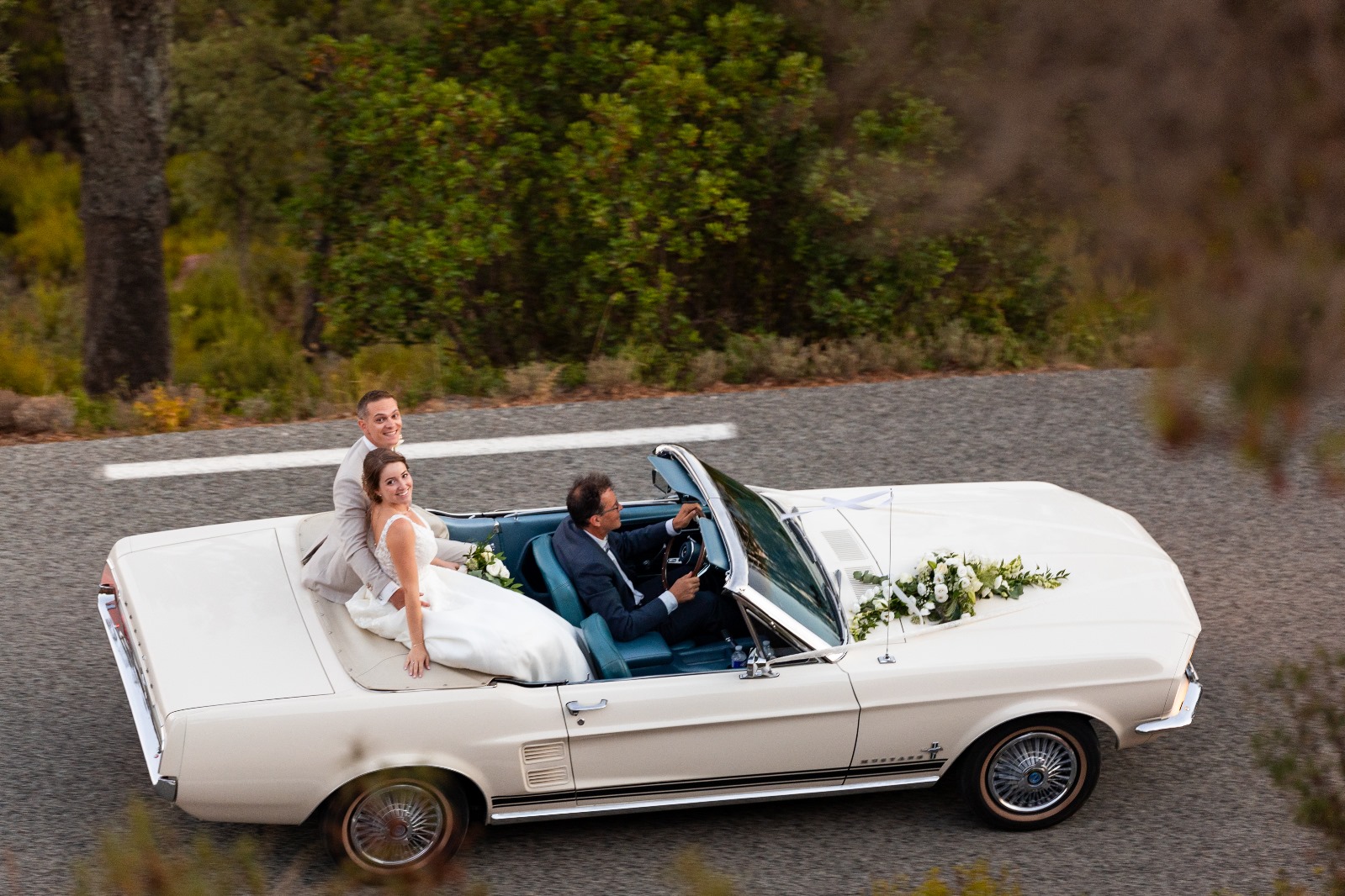 mariage en Mustang